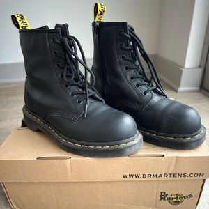 Dr. Martens Women's Work Construction Boot Size 6